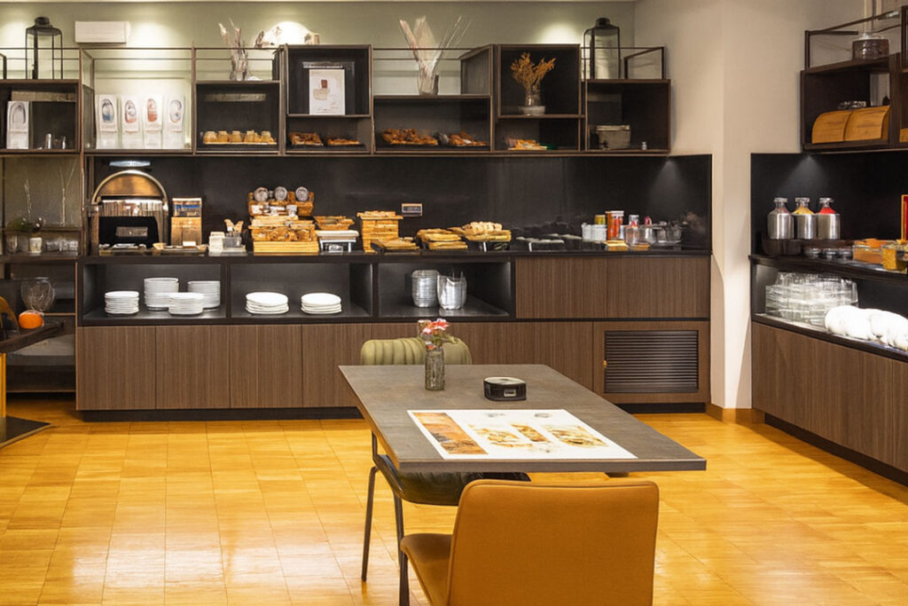 Cavour-Colazione Cavour-Colazione