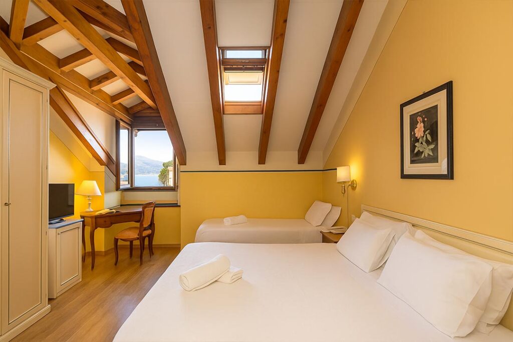Hotel-Pallanza-LVG-Hotel-Collection-mansarda Hotel-Pallanza-LVG-Hotel-Collection-mansarda