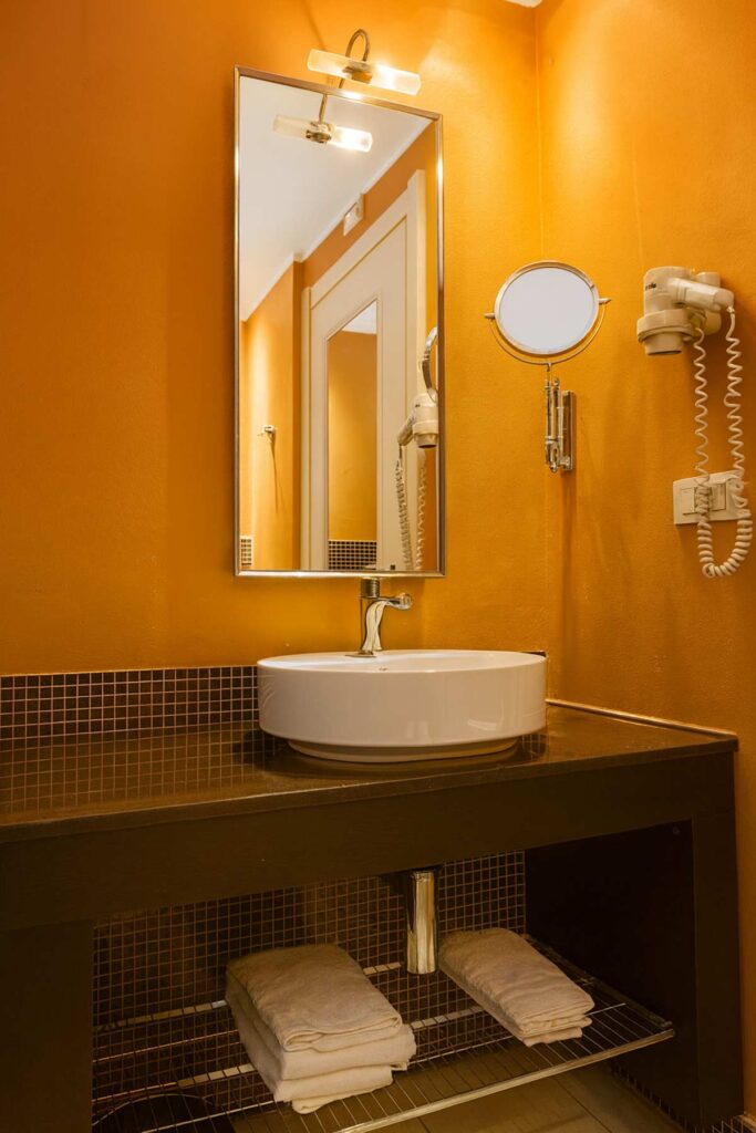 Cavour-le-camere-executive-2 Cavour-le-camere-executive- bagno