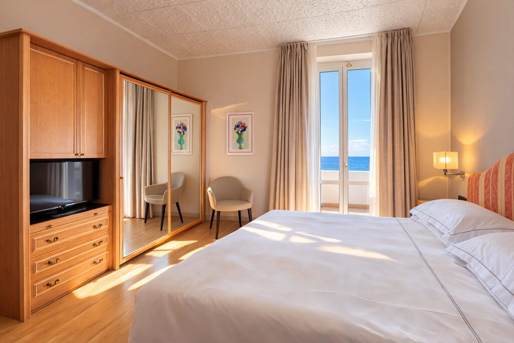 Grand-hotel-Mediterranee-LVG-Hotel-Collection-deluxe-2 Grand-hotel-Mediterranee-LVG-Hotel-Collection-deluxe-2