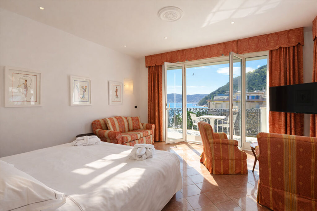 Grand-hotel-Mediterranee-LVG-Hotel-Collection-j.suite1 Grand-hotel-Mediterranee-LVG-Hotel-Collection-j.suite1